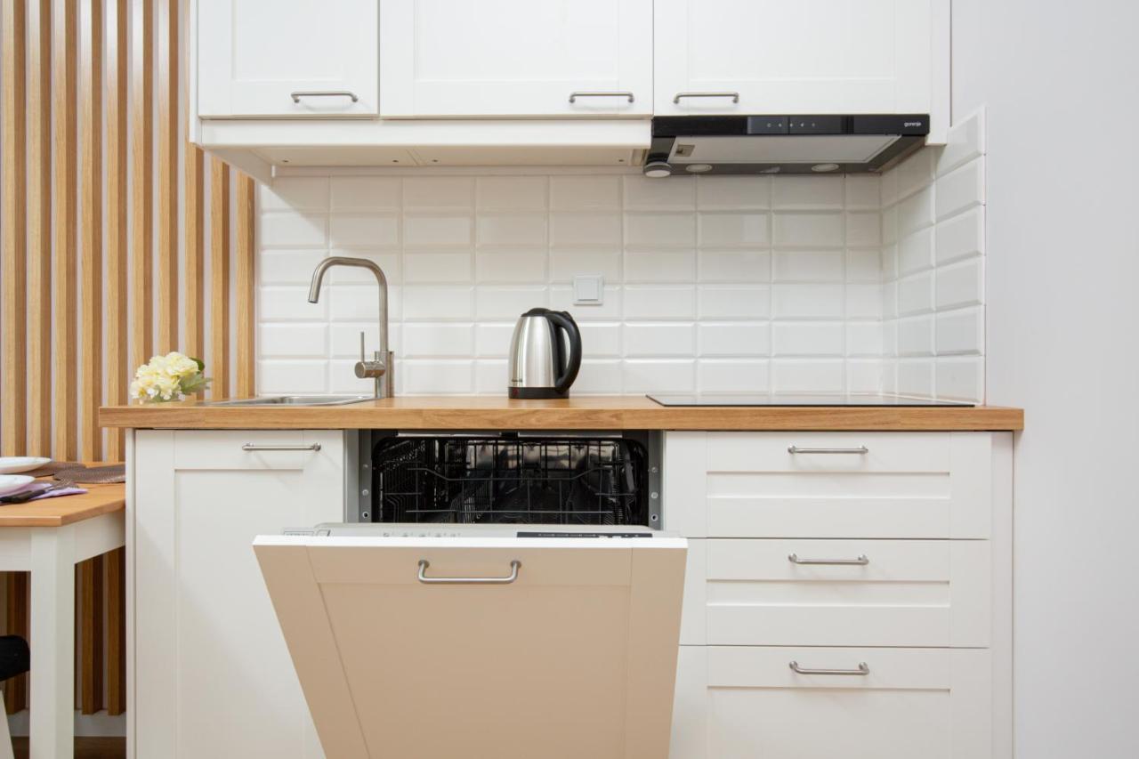 Forum Wola Jana Kazimierza Apartment By Noclegi Renters Warschau Buitenkant foto