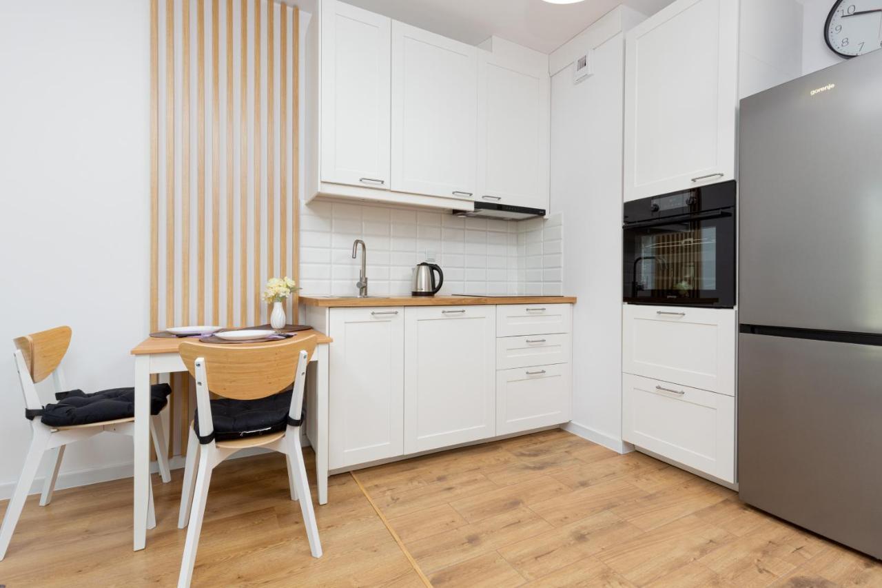 Forum Wola Jana Kazimierza Apartment By Noclegi Renters Warschau Buitenkant foto